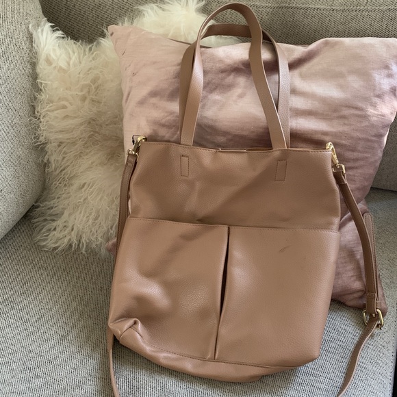 Mossimo Supply Co. Handbags - Mossimo Supply Co. Crossbody Tote